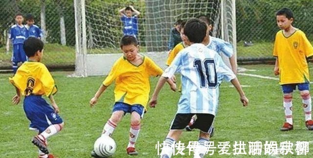 颠球|他曾被米卢视为国足未来,4岁能颠球2000个,后来怎么样了?