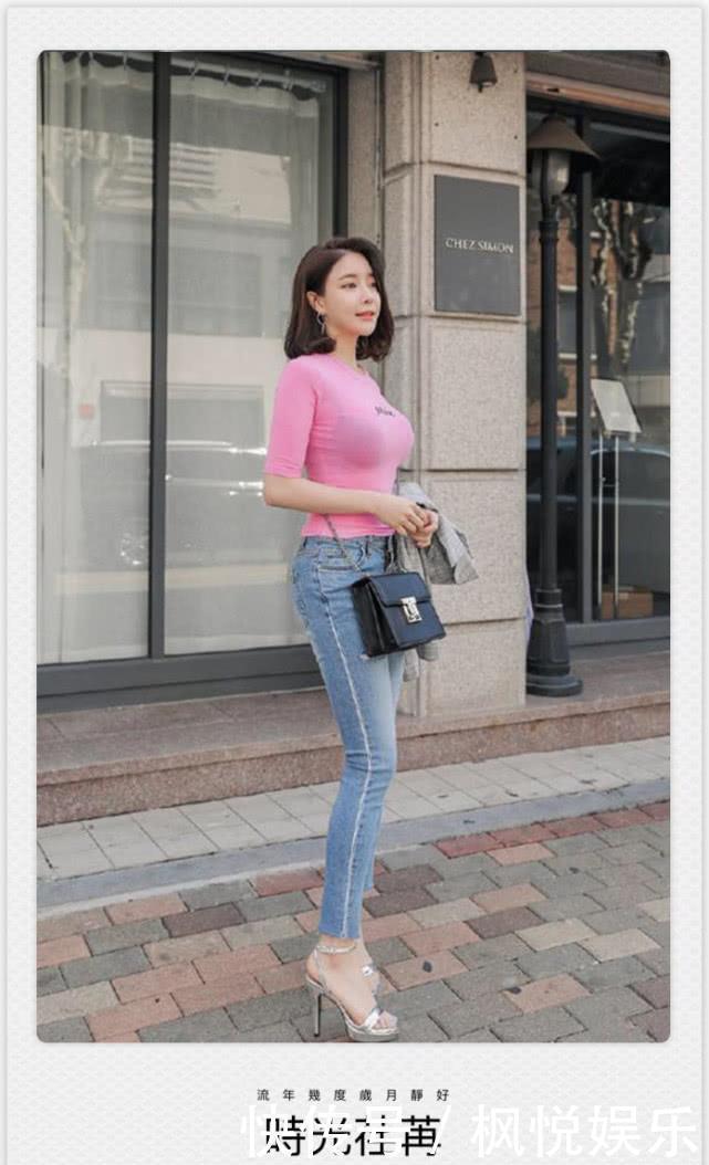 完美|牛仔裤随性自然大气,穿出时尚自然美,显得干练不失柔情