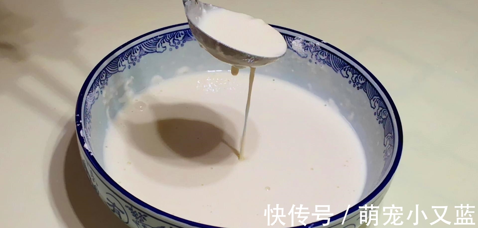 凉开水|电饼铛做凉皮,原来这么简单,不用洗面不用蒸,30秒做一张,好吃