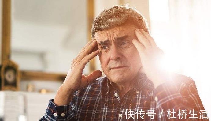 血栓|人体上有个“化栓开关”，每天这样做，不花一分钱，还能防血栓！