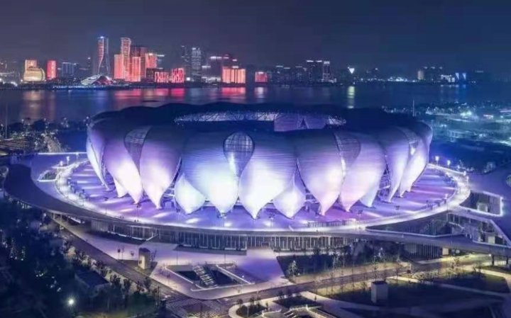 一批5G路灯上线 杭州智慧照明藏了不少密码