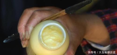 激活剂|雌激素“激活剂”揭晓,大豆靠边站,女人若爱吃,滋养卵巢不显老