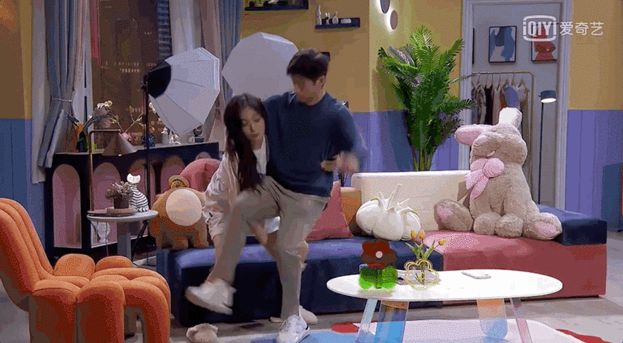 金星化身“红娘”组建相亲局！TA 们的恋爱观你认同么？