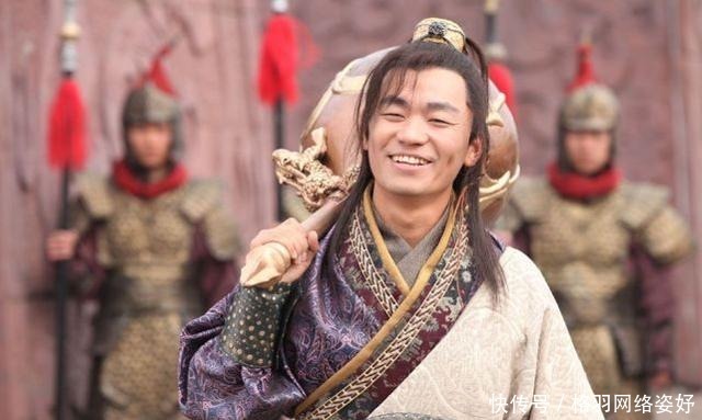 金翅大鹏鸟|李元霸为何忘记自己师傅的嘱托，杀了使用使鎏金镗之人，导致天谴