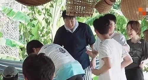 向往的生活：最嚣张一组嘉宾，嫌黄磊泡茶难喝，故意偷懒不干活，但无人敢说！