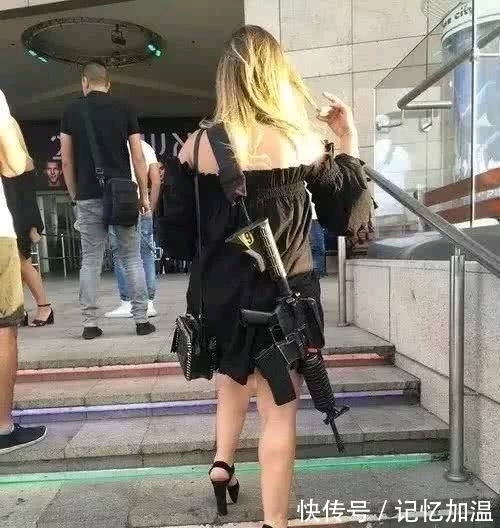 |趣味图片幽默段子:这位大姐看起来不好惹,应该是个暴脾气,哈哈