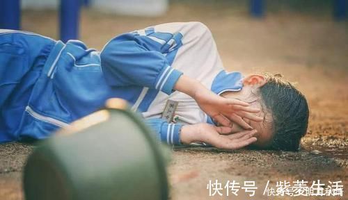 学霸|这类孩子在学校里,不会受到其他学生的欺负,班主任:原因很现实