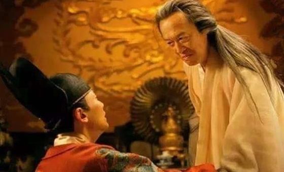 太后张嫣|比魏忠贤还牛的太监, 威逼太后嫁给自己, 为何崇祯帝不杀他