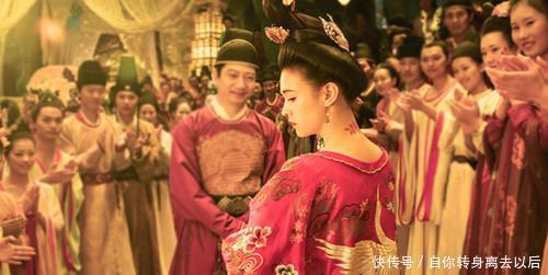 睡觉|杨玉环睡觉有个坏习惯,正常人都避而不谈,李隆基却情有独钟!