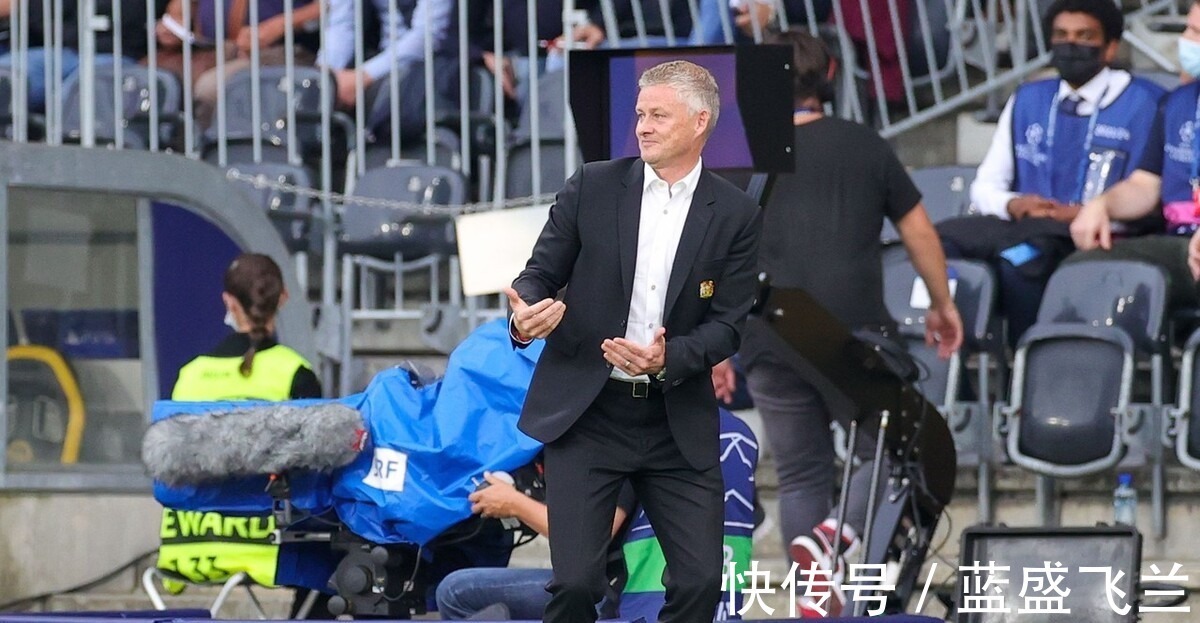 曼联队|曼联欧冠首轮爆冷输球,索尔斯克昏招迭出当负首责,换下C罗丢球!