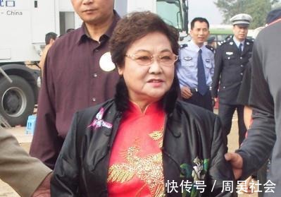 著名歌唱家郭兰英,91岁身体欠佳却无子女照料,李谷一把她当偶像
