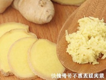 活血通络|10个人9个腰痛,生姜加此物一起配,活血通络,腰不痛手不麻!