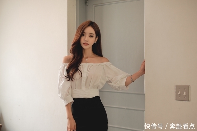 孙允珠高清美图:一字领肩香气名媛灯笼袖衬衫