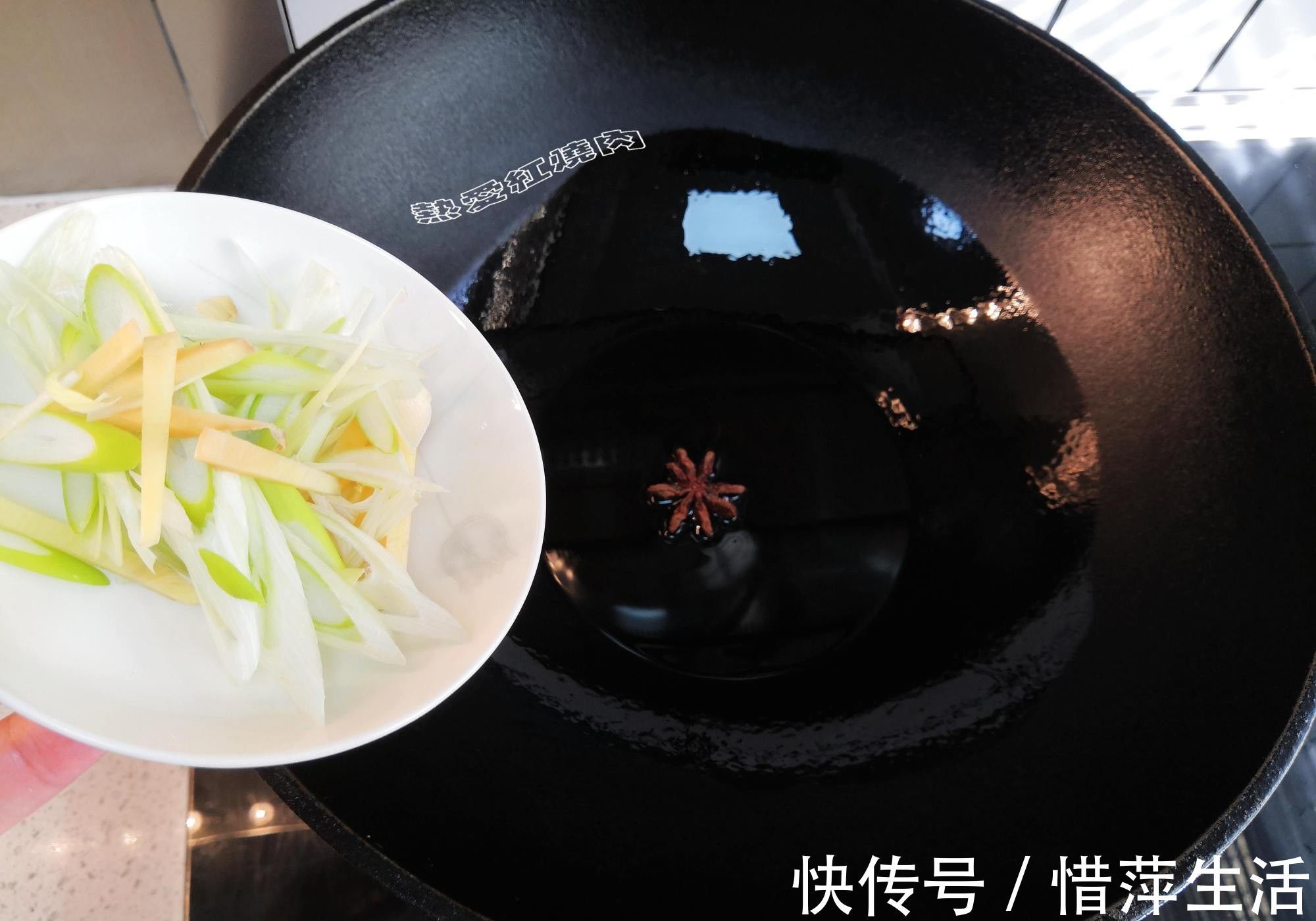 面条|我们这过生日必吃这碗打卤面,卤子香喷喷,面条爽滑又筋道太香了