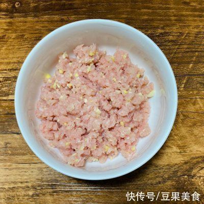 原来做年夜菜｜金玉满堂·0失败黄金蛋饺这么简单