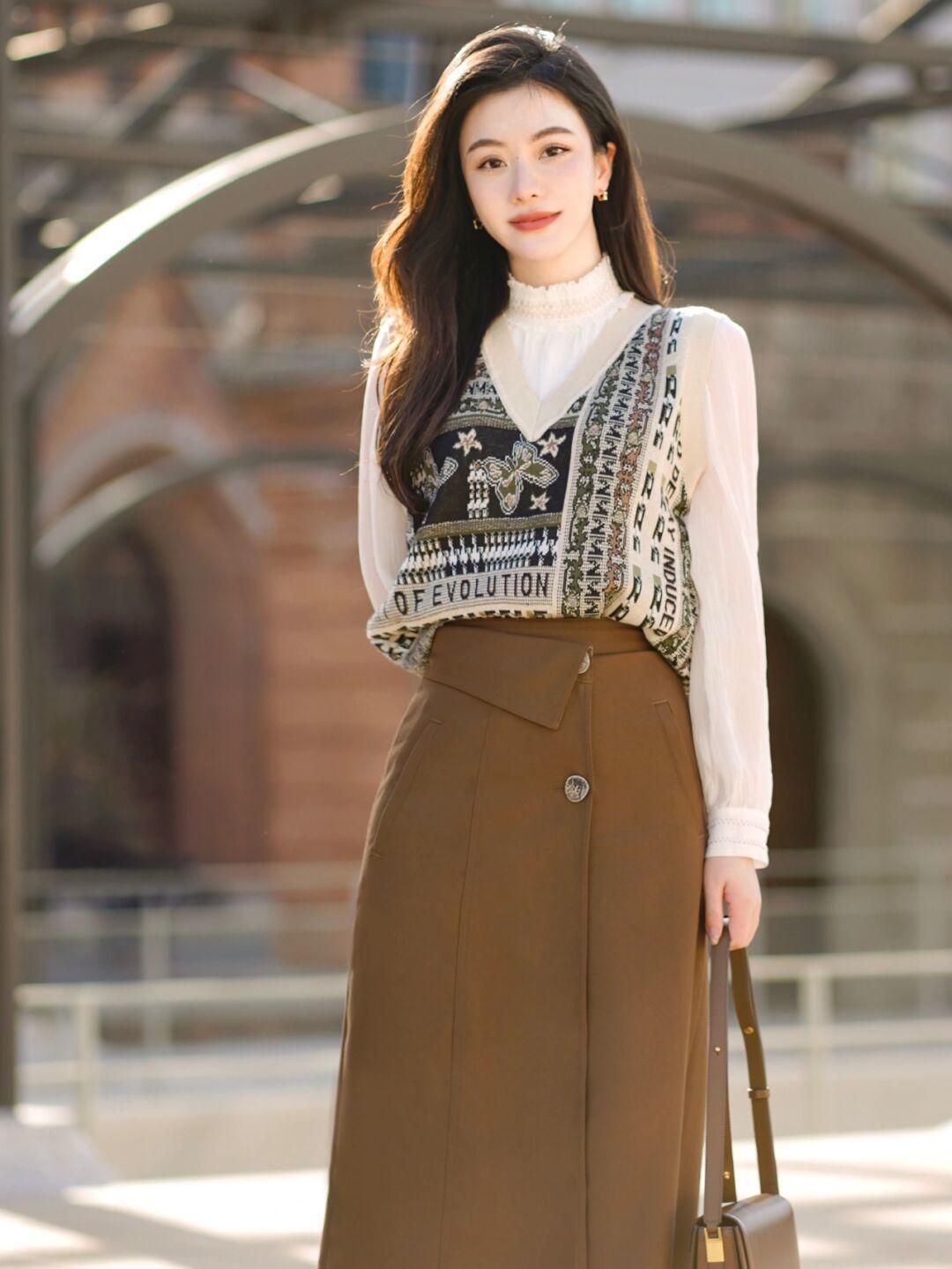 博主 这些才是“大衣”的高级穿法,简约大方又显气质,精致时髦