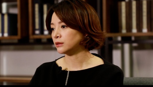 缺席|董卿为何连续四年缺席春晚,背后真正的原因是什么