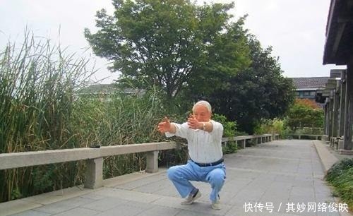 养生|慢走和跑步都没它养生!一个简单动作让你远离腰痛