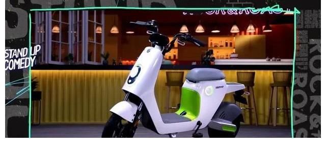 中年危机|化身追爱小达人，本期《脱口秀大会》的绿源，太秀了吧