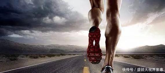 跑步鞋|它曾经耐克齐名,缓震脚感比亚瑟士还好,被人称为跑鞋之王