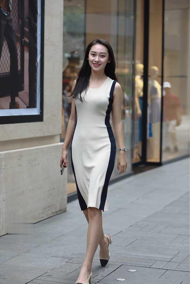 饼干做出来的“夹心裙”,年龄轻轻穿出贵妇感