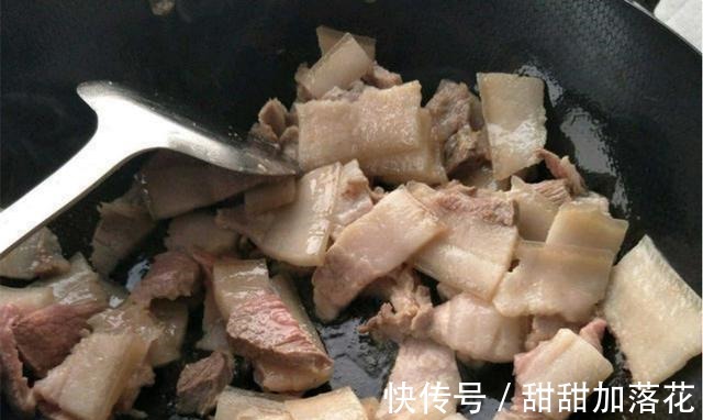 十月，晚餐别错过吃这菜，简单营养又美味，儿子连夸太好吃了！