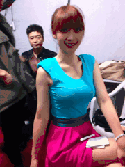 |搞笑GIF段子:是喜悦的还是悲哀的