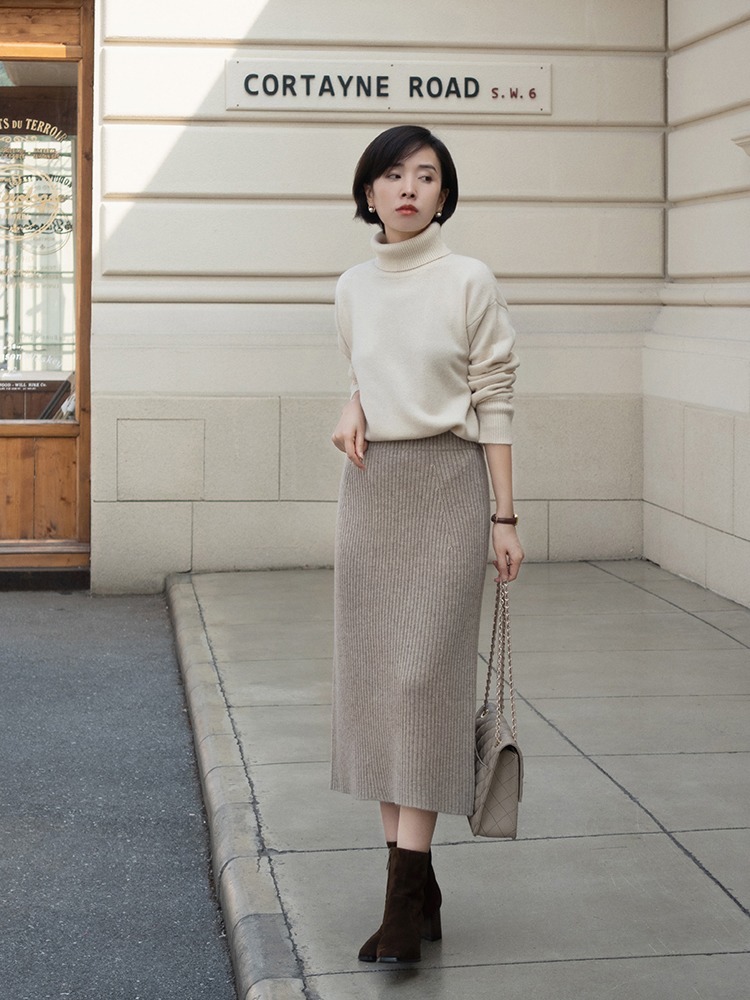 小姐姐|让人眼前一亮的“针搭,给你的冬天增添色彩,显瘦还保暖