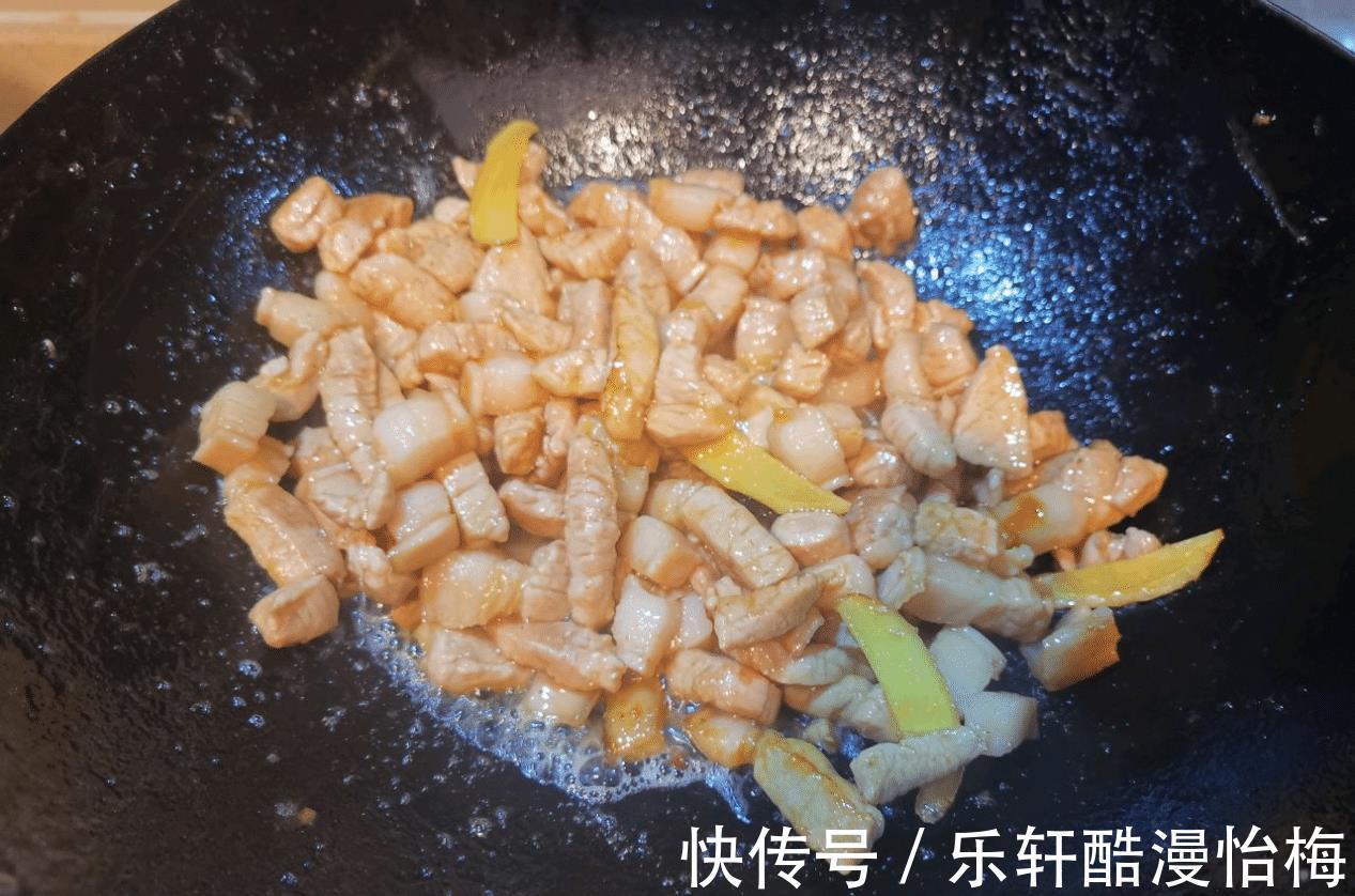 喜欢吃卤肉饭,那就自己做点卤肉,拌饭拌面或者是当菜都好吃