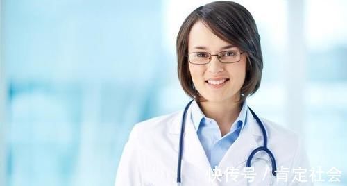 退化性|睡觉梦到自己脚踩空，身体还抖一下，这是什么情况？