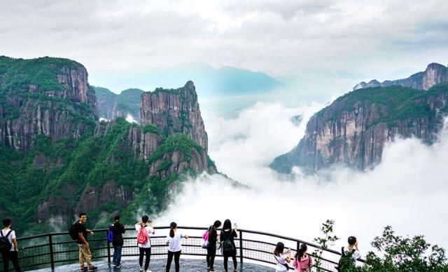 福地|我国一走红景区，被封剧组取景福地，门票125元游人如织