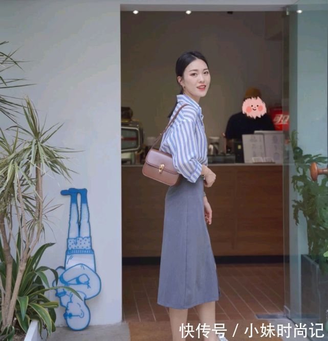 波点|成熟女人的早秋穿搭如何搭配?可以选择简约款,呈现出优雅大方