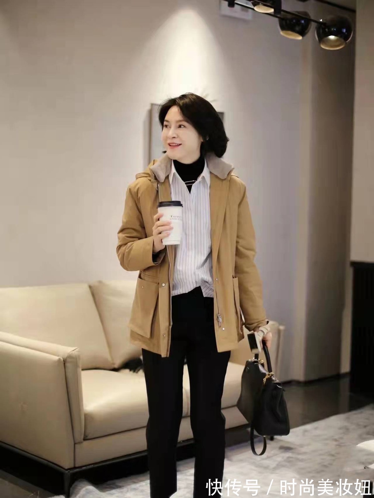 基础款|这才是万能的“打底”,黑色毛衣+黑色西裤搭遍所有,保暖洋气