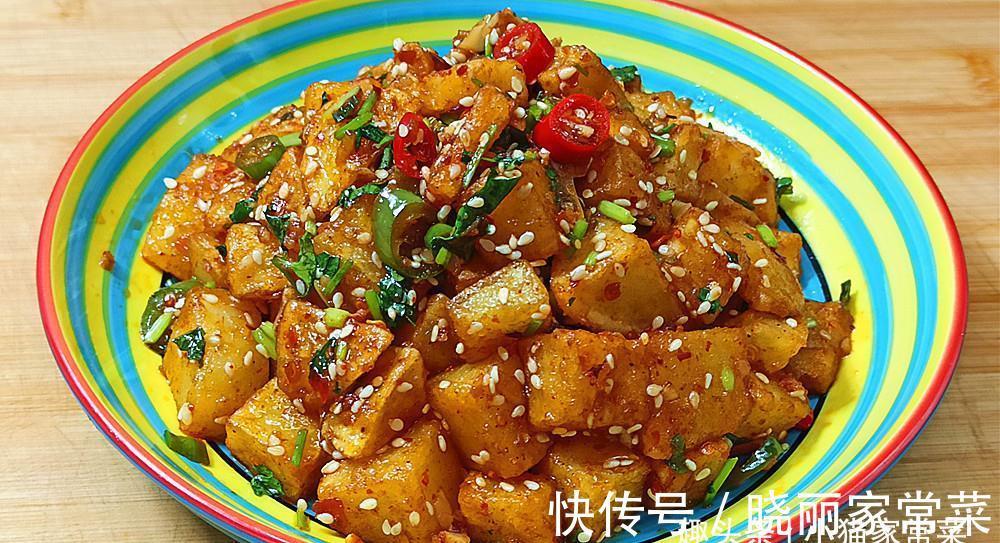 小猫|教你制作酸辣土豆，成菜酸辣入味，外酥里软，开胃下饭超好吃