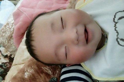 智商|孩子睡觉时有这三个表现,证明他智商很高,占一个就偷着乐吧