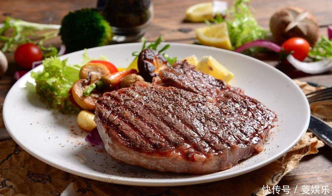 牛排在家自己做!比西餐厅还好吃好吃百倍!保证你不再去外面吃了