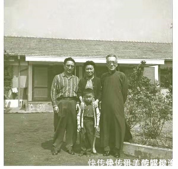 杜威@一代文学家胡适的悲凉:爱女早夭,小儿子自杀前,登报骂父