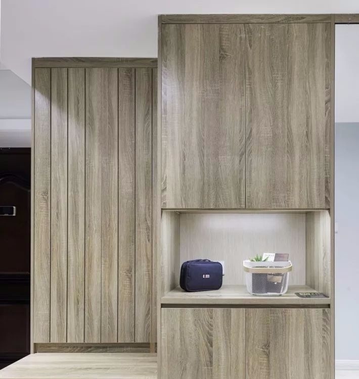 小灵儿|玄关鞋柜+衣柜的3种组合设计,家里不装真的好可惜