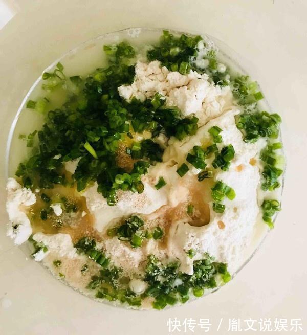 葱油饼新吃法，不用揉，不用烫，外酥里软，放凉了也不会硬！