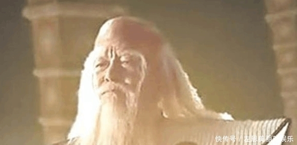 大虫|他是五大虫王之首, 连鸿钧老祖都不怕, 金蝉只能排第二九头虫垫底