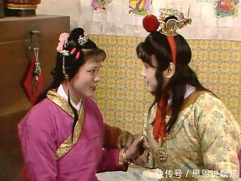 宝玉|袭人最后为何被薛宝钗撵出府你看她和贾宝玉偷试后，都干了些啥