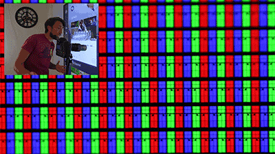 放慢380000倍看电视, 才发现自己被骗了这么多年