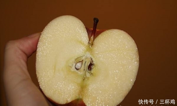 苹果|让人倒下的不是病,而是无知!吃苹果2大禁忌,大家来看下