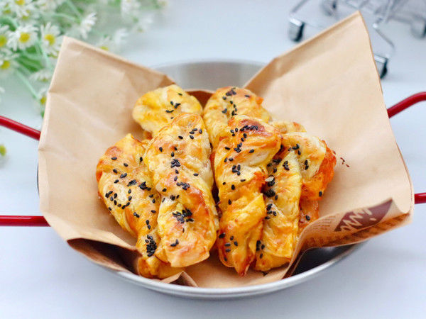 从来没想过#精致一人食#蜜薯扭扭酥还能这么做