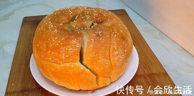 以后面粉就这样做，加3个鸡蛋，不用烤不用蒸，比蛋糕都香甜好吃