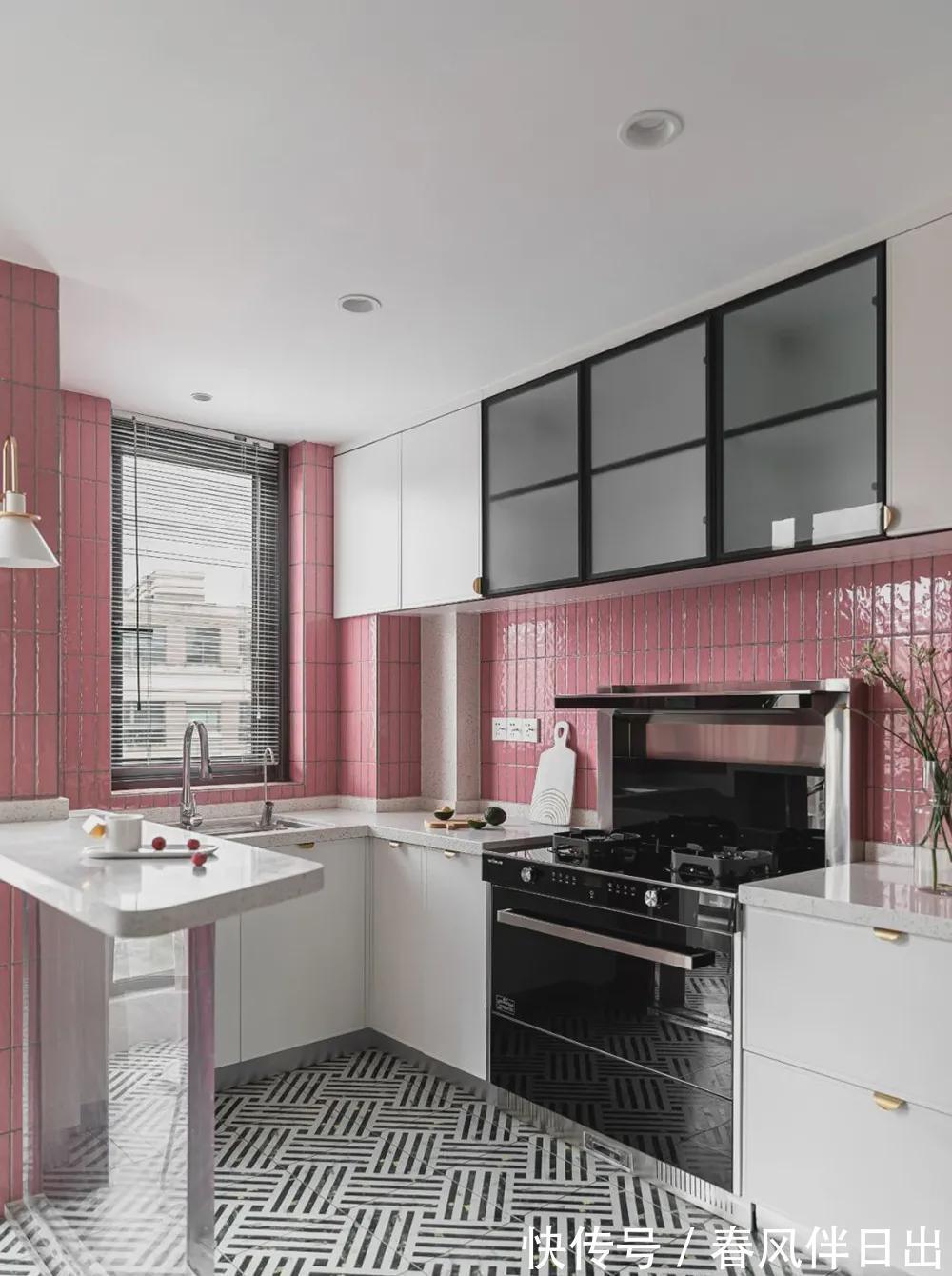 厨房|98平二手房改造，色彩童心满满！趣味温柔时光，体验家的幸福点滴