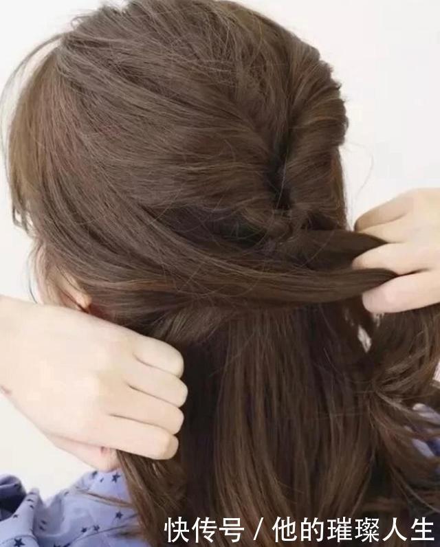 别再“披头散发”了，手残党都会的少女编发，一分钟提升颜值气质