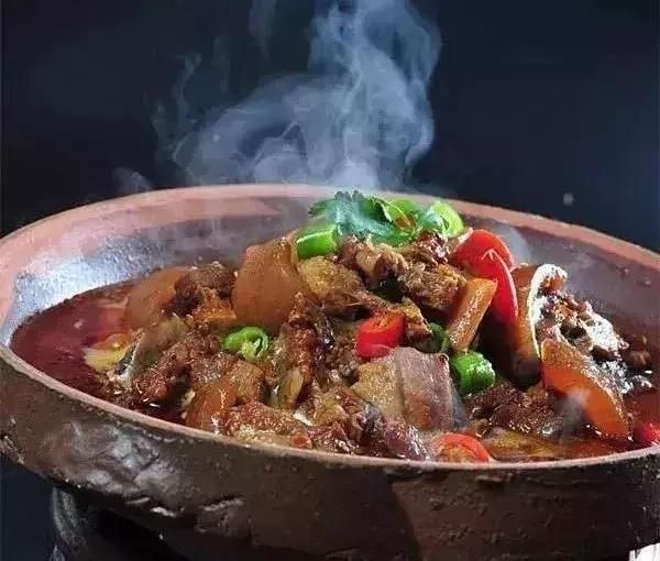 青红椒|聪明女性爱吃3道美食，补血养颜，美白护肤，延缓肌肤衰老！