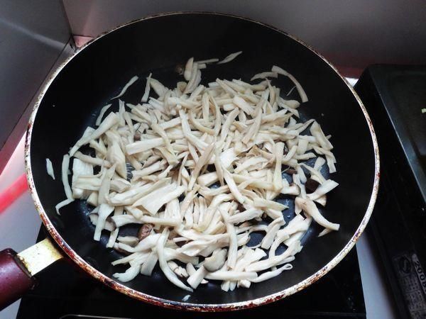 照样|韭菜的天生一对,不用放味精,鲜味照样十足,端上桌就被疯抢