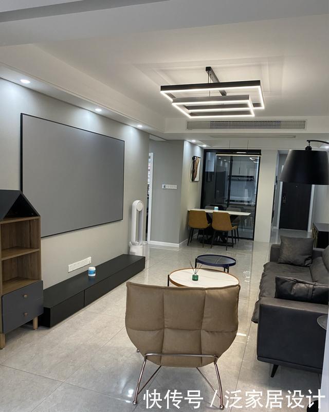 鞋柜|历时半年完工，全屋打扫干净真心满意，电视墙没有一点造型很喜欢